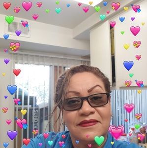 Meet your Posher, Noemi